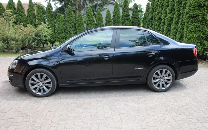 Volkswagen Jetta cena 17900 przebieg: 221934, rok produkcji 2009 z Kielce małe 137